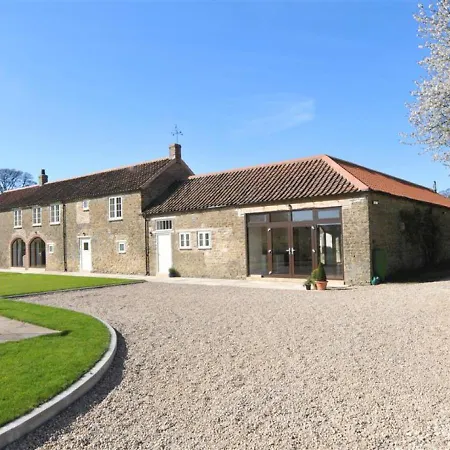 度假居 Coach Gilling East